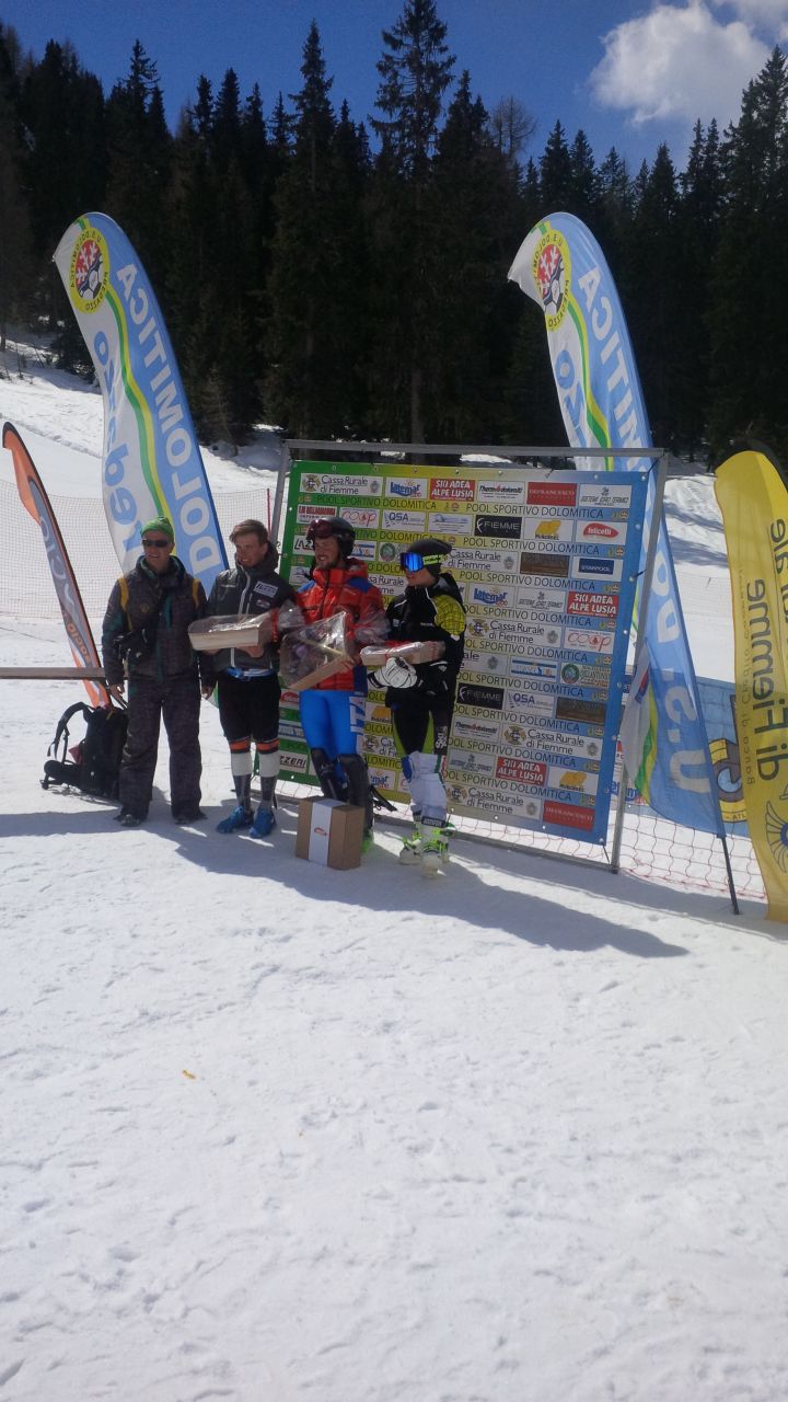 Giovani Tezenis sempre in gara e sempre competitivi!